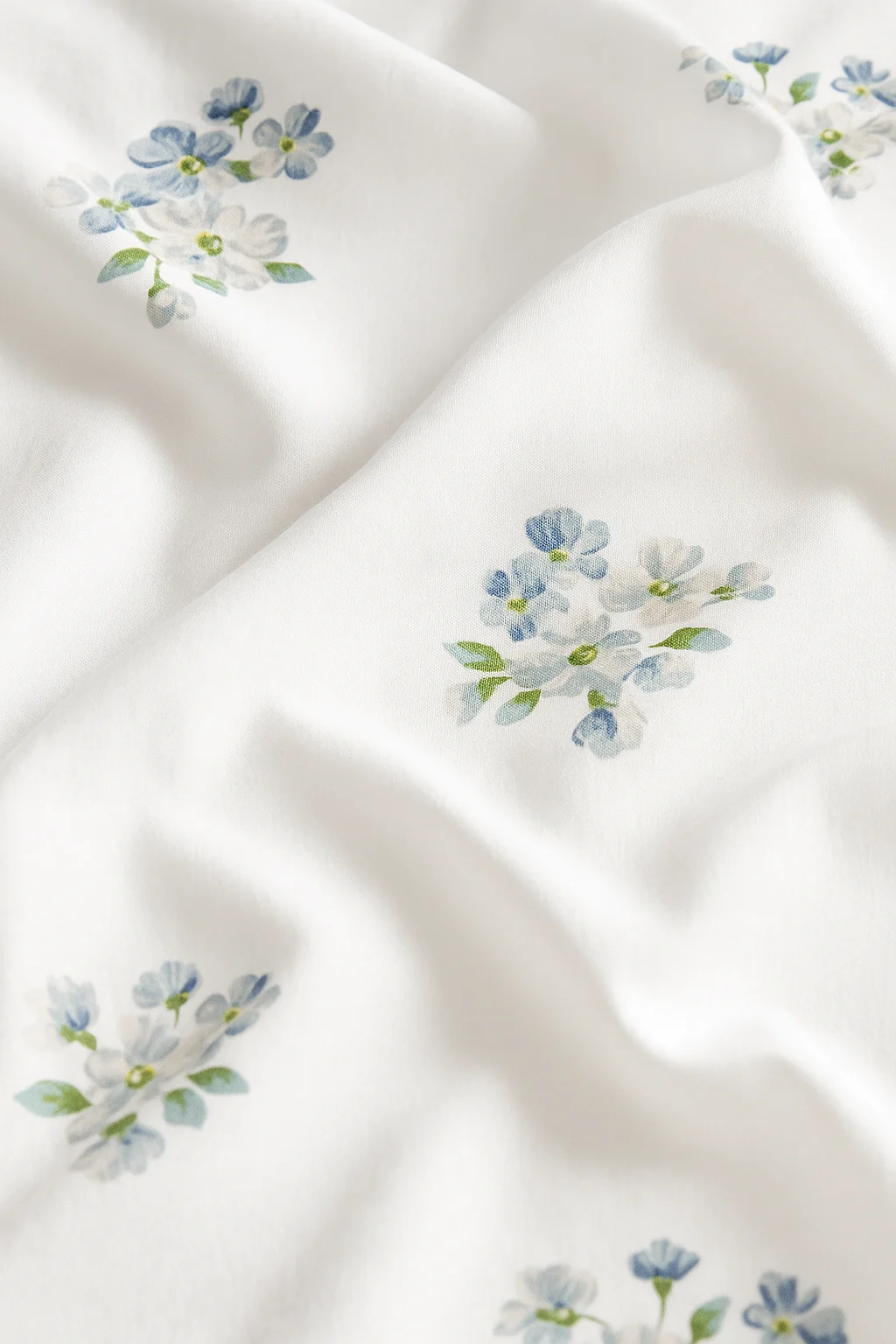 Wonderworks™ Cotton Bed Sheet for King Size Bed, 1 King Size Bedsheet Cotton (108 x 108 Inches) with 2 Pillow Covers, Premium 200 TC Bedsheet for Double Bed King Size, XXL Super King, Blossom (Blue) - Image 2